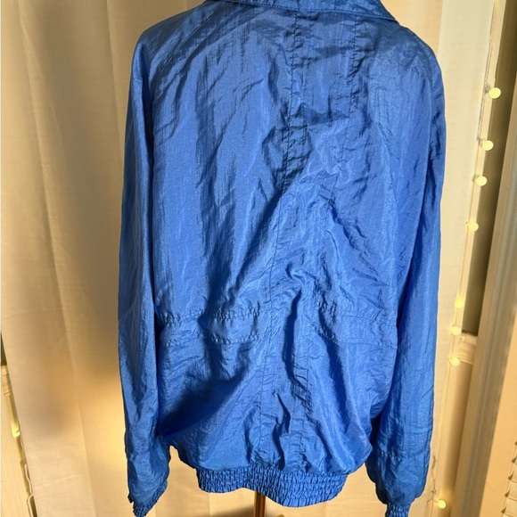 Vintage Women’s Lavon Blue and Pink Windbreaker - Picture 2 of 7